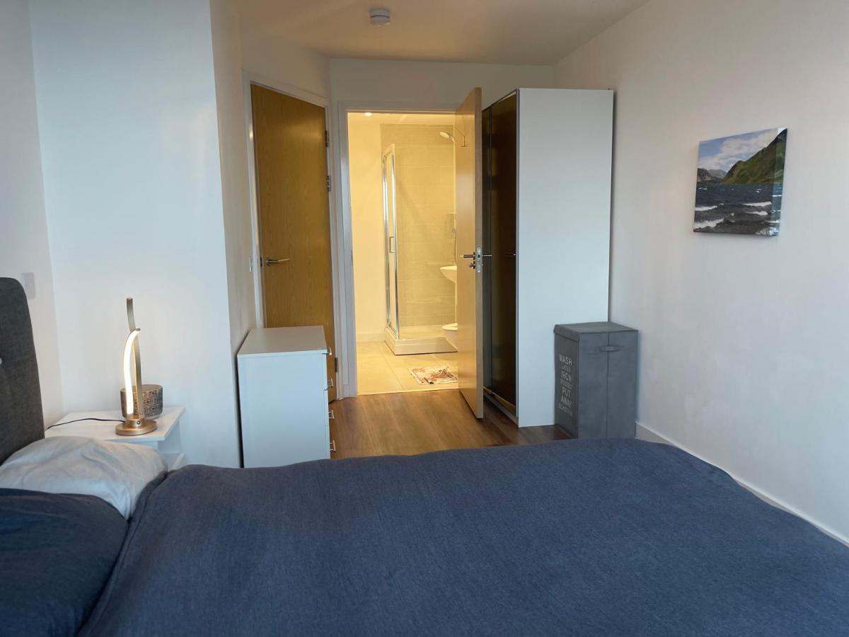Luxury 2 Bedroom En-Suite Apartment Balcony Views Манчестер Экстерьер фото